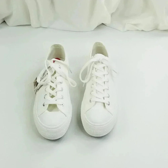 Sincerely Jules Size 10M Women's Vince White Lace Up Low Top Round Toe Sneakers - Picture 11 of 12